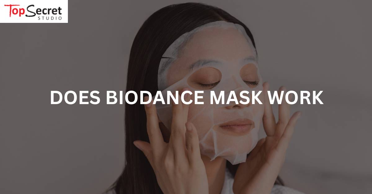 Singapore woman using a biodance mask on her face